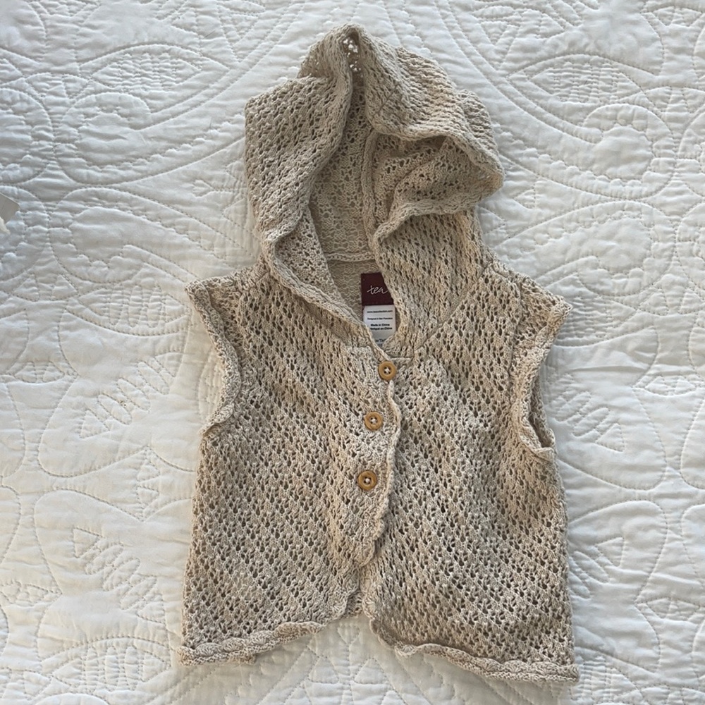 Tea Sweater Vest.